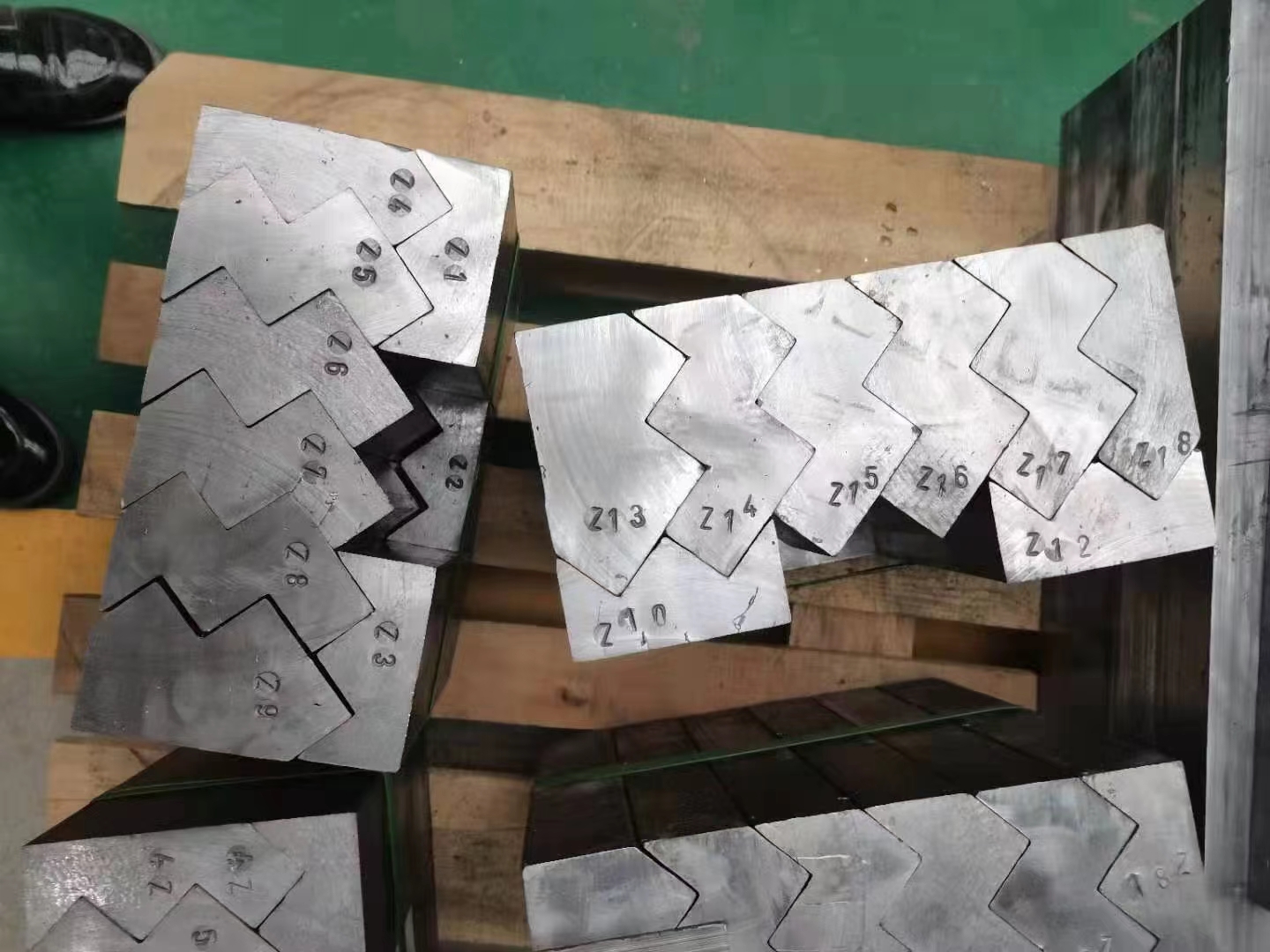 大连工业配重铅块